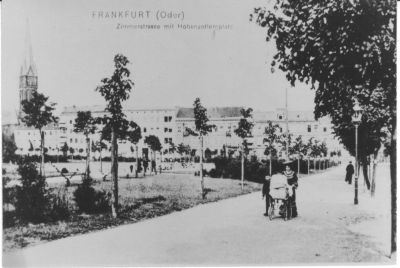 Zimmerstrasse mit Hohenzollernplatzum 1910